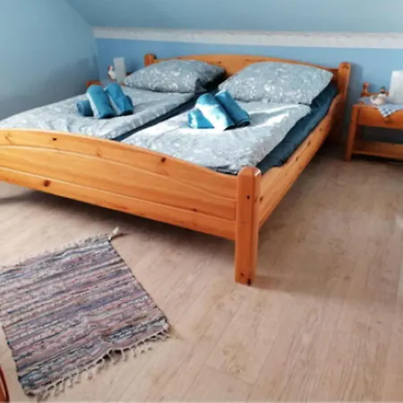 Entennest Apartment *
